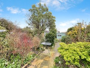 Lower Park Road- click for photo gallery